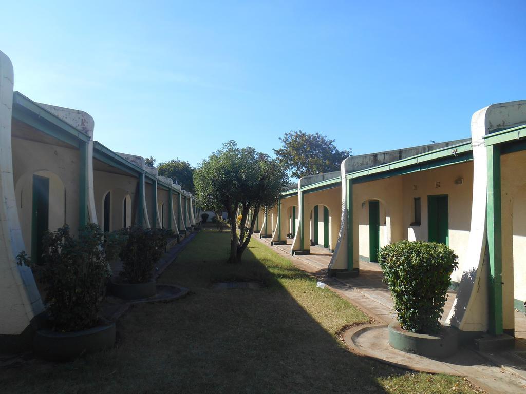 Victoria Falls Budget Hotel المظهر الخارجي الصورة